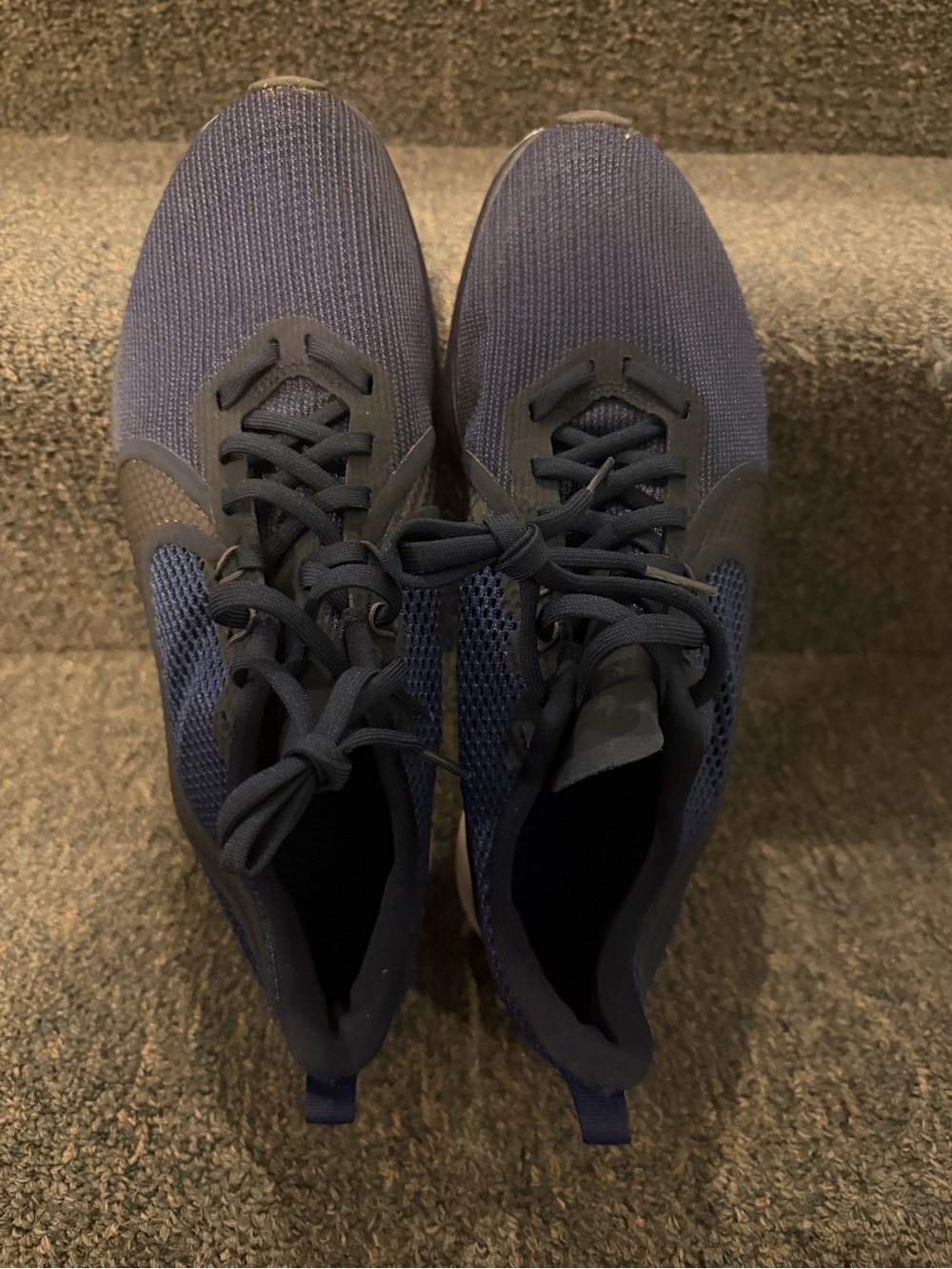 Men's Nike Navy Breathable Athletic Sneakers